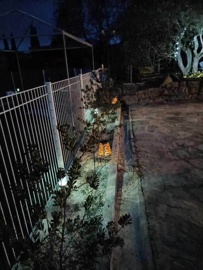 Au Beaulieu Bed and Breakfast Beaulieu  Εξωτερικό φωτογραφία